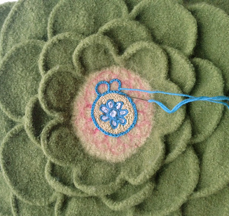 Stitching Cow: How to Make Emb
roidery Satin Stitch